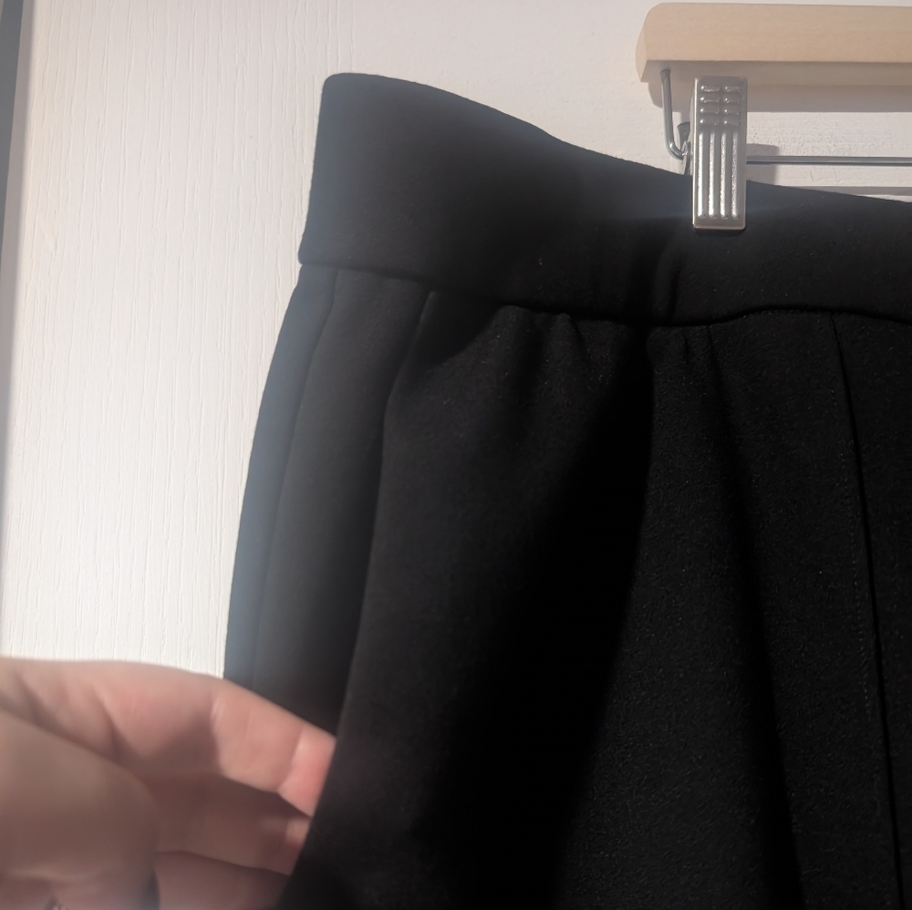 Eileen Fisher | Washable Flex Ponte Pintuck Pant In Black - Picture 10 of 14